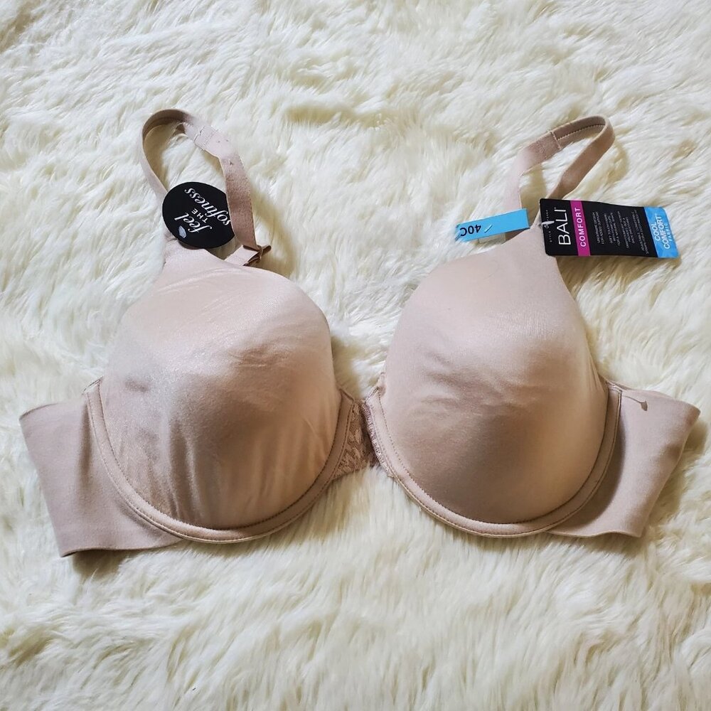 NWT Bali Comfort Underwire Bra Nude Beige 40C Straps Lace Accent